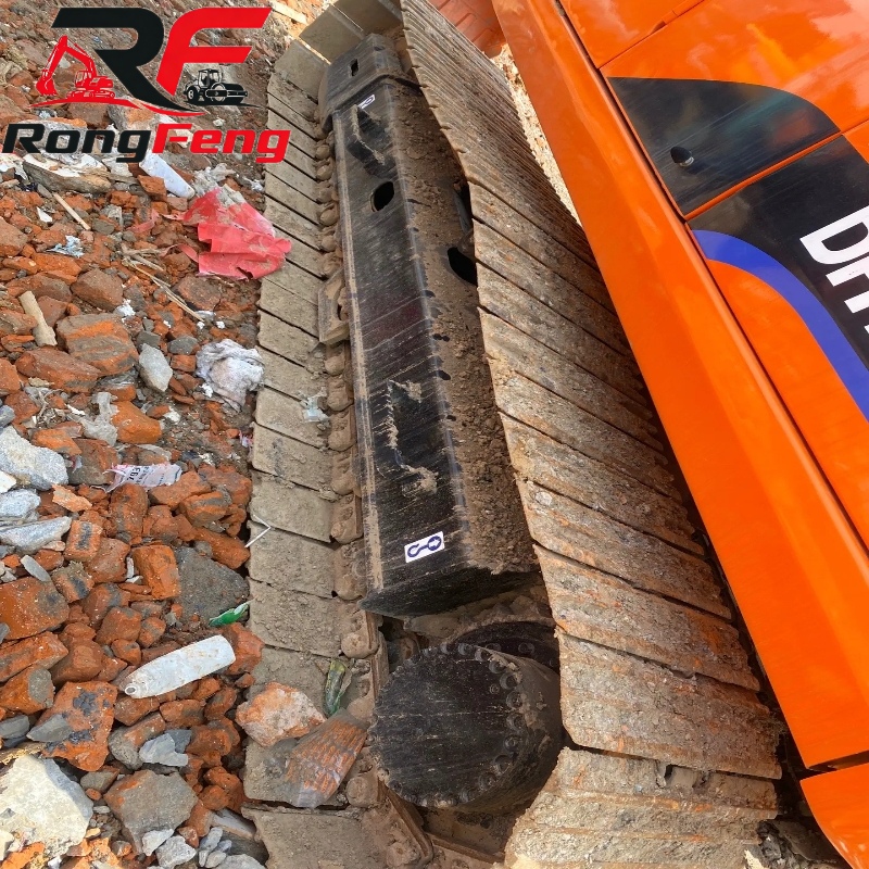 Used Doosan DH150-7 Excavator – 15 Ton, Original Korea, 0.75m³ Bucket - Image 7