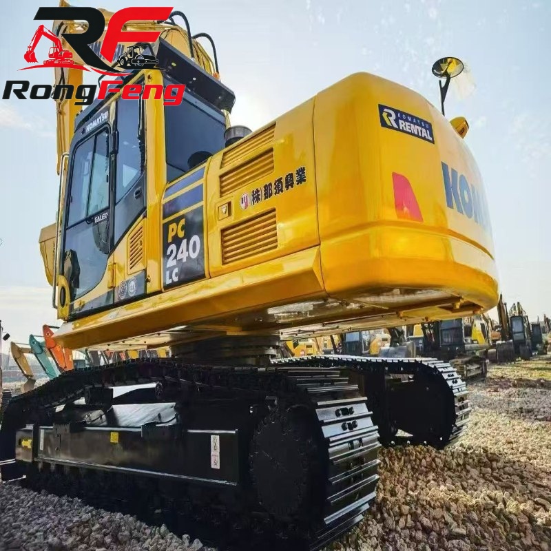 Used Komatsu PC240 Excavator – Medium Size Reliable Machine Ready for Export - Image 2